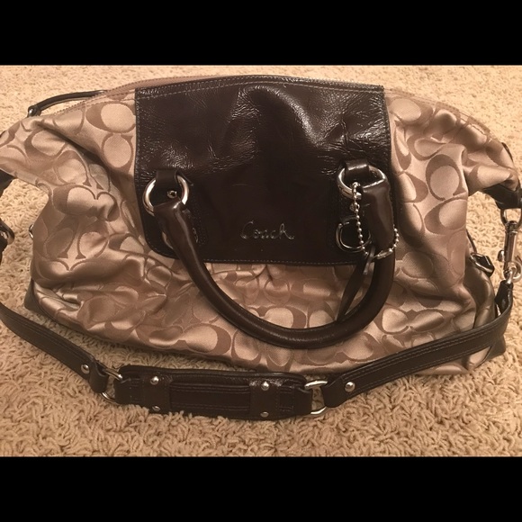 Authentic Coach bag - Picture 3 of 6